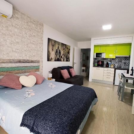 Apartamento Con Piscina A 2 Minutos De La Playa!!! Лорет де Мар Екстериор снимка
